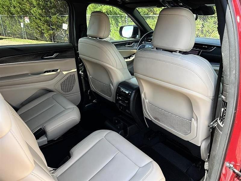 Jeep Grand Cherokee  2024