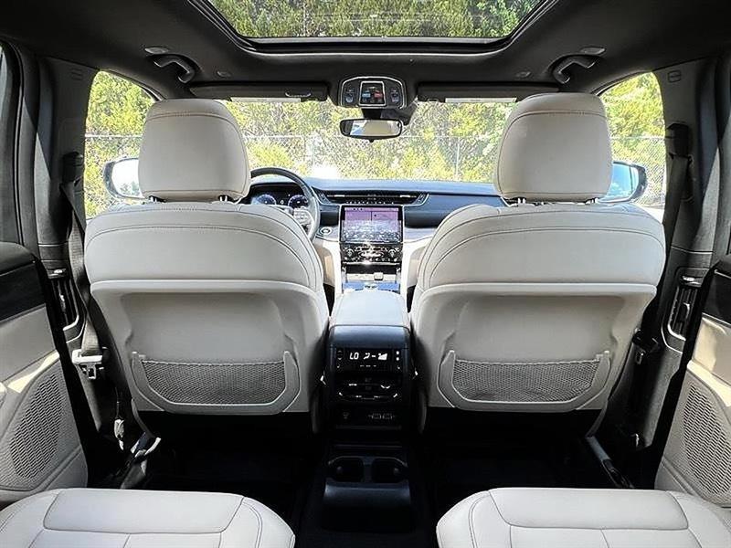 Jeep Grand Cherokee  2024