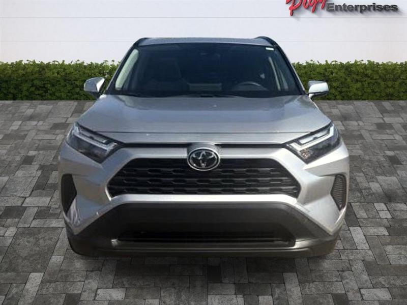 Toyota RAV4  2025