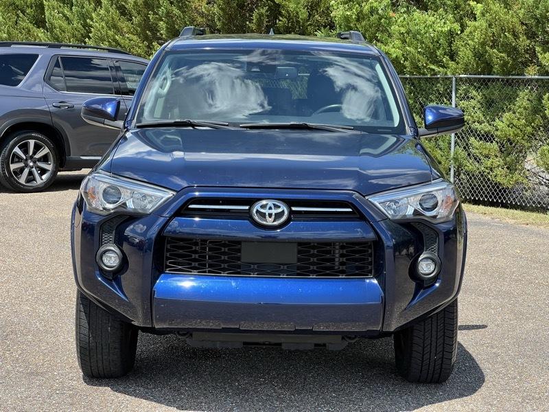 Toyota 4Runner SR5 2WD 2022