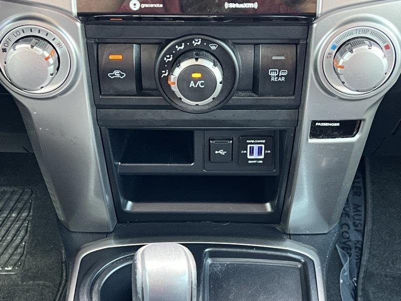 Toyota 4Runner SR5 2WD 2022