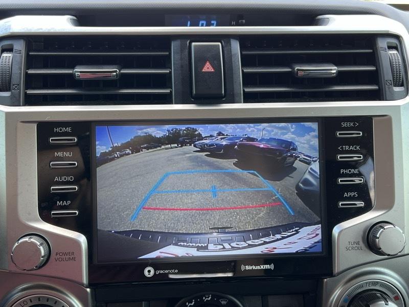 Toyota 4Runner SR5 2WD 2022