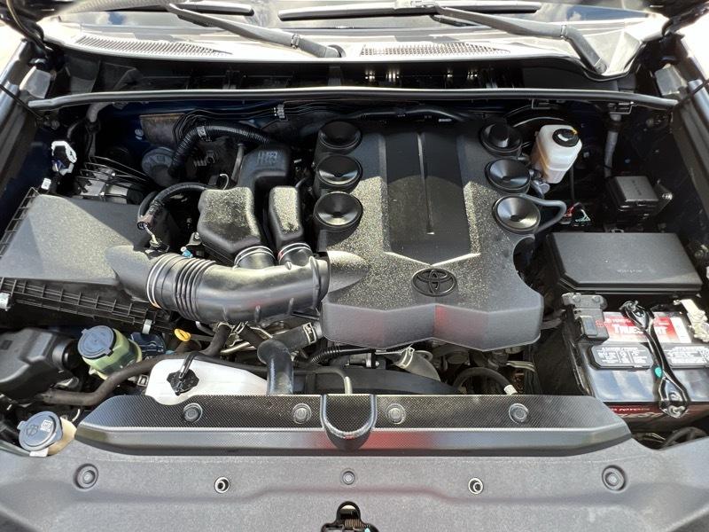 Toyota 4Runner SR5 2WD 2022