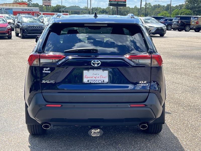 Toyota RAV4 XLE Premium AWD 2024
