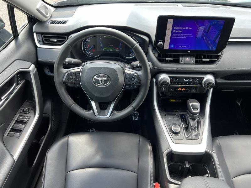 Toyota RAV4 XLE Premium AWD 2024
