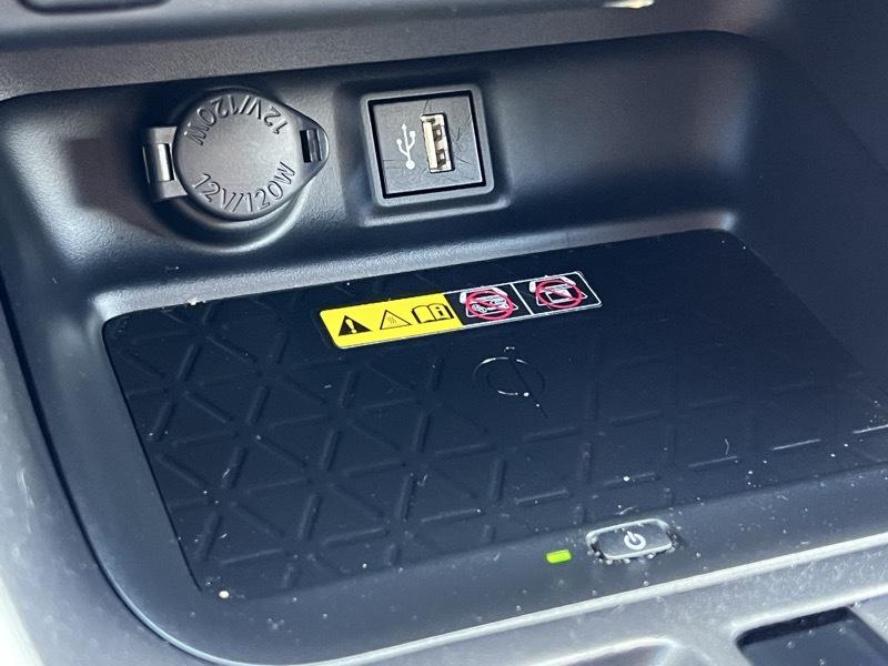 Toyota RAV4 XLE Premium AWD 2024