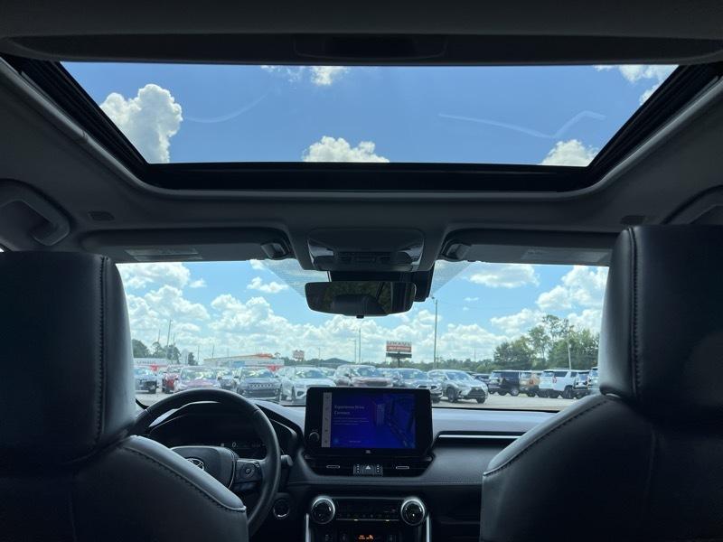 Toyota RAV4 XLE Premium AWD 2024