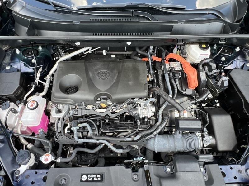Toyota RAV4 XLE Premium AWD 2024