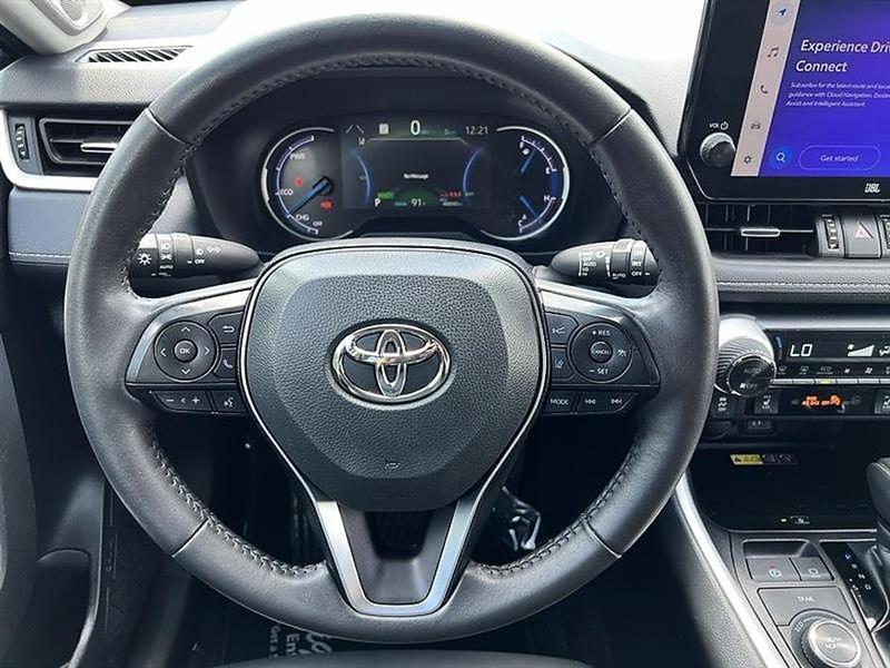 Toyota RAV4  2024