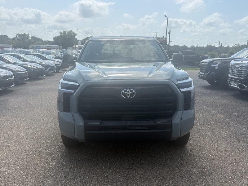 Toyota Tundra  2024
