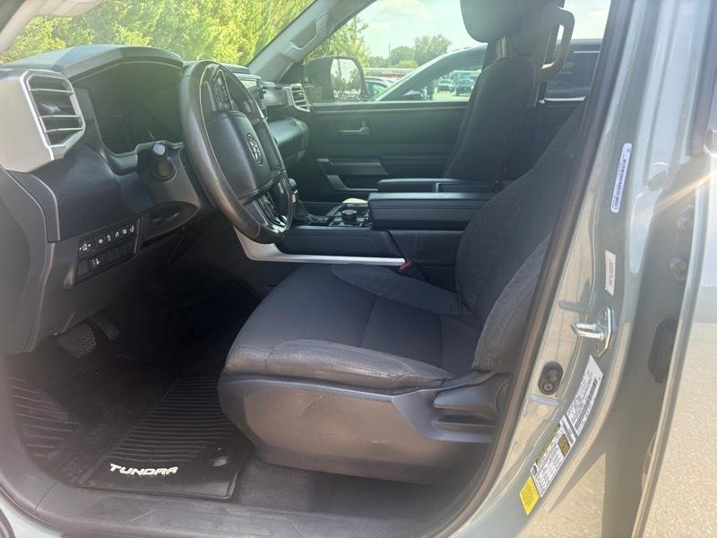 Toyota Tundra  2024