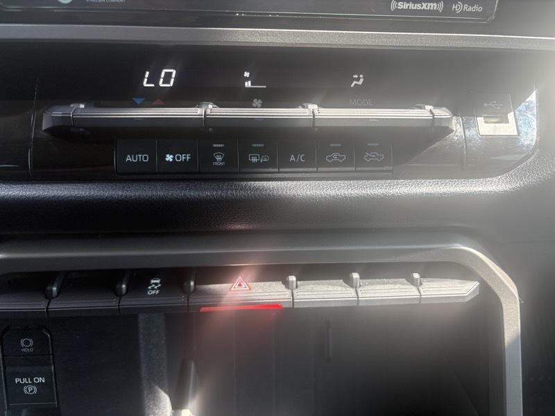 Toyota Tundra  2024