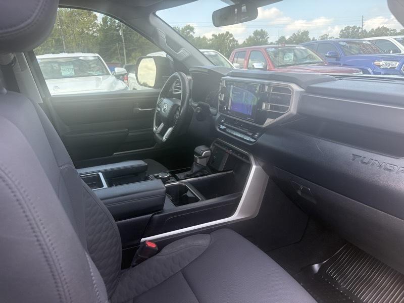 Toyota Tundra  2024