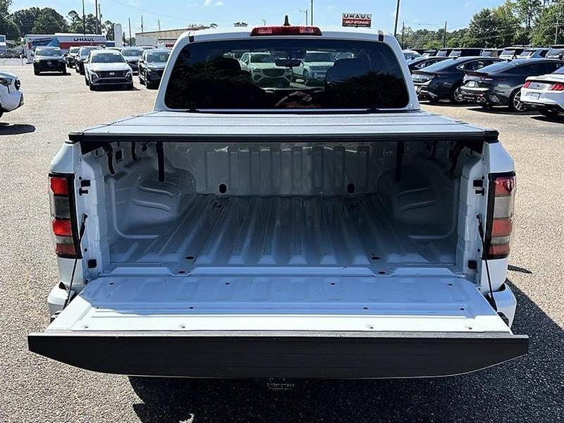 Nissan Frontier  2023