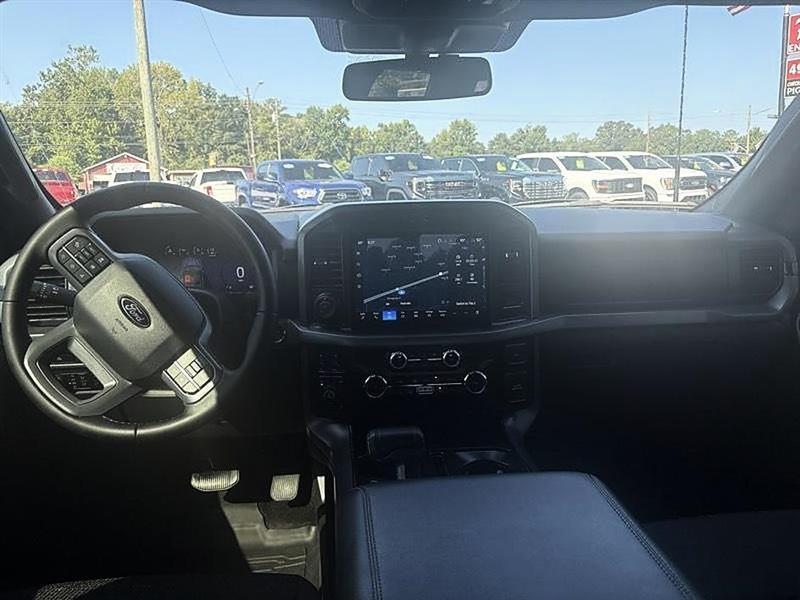 Ford F-150  2025
