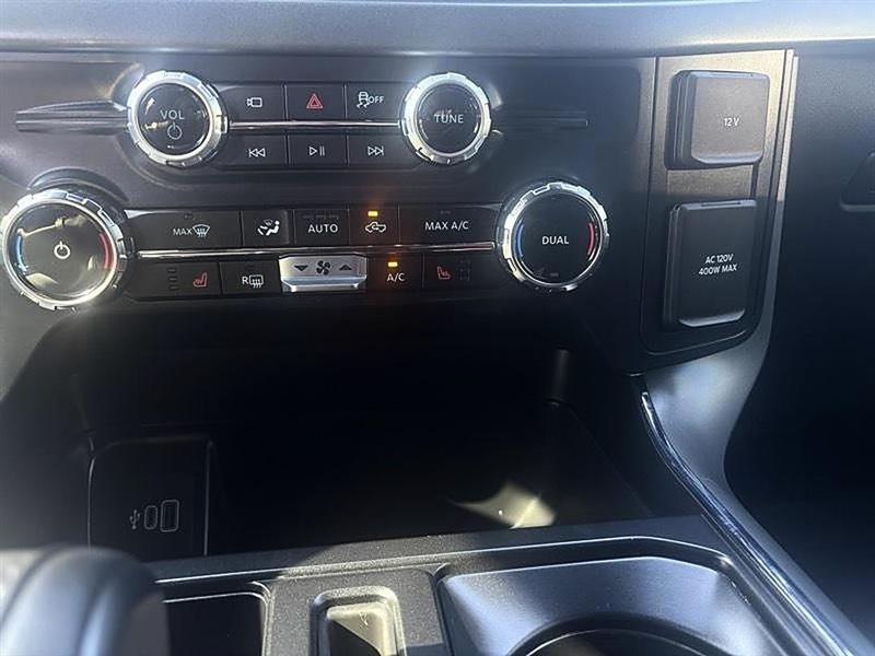 Ford F-150  2025