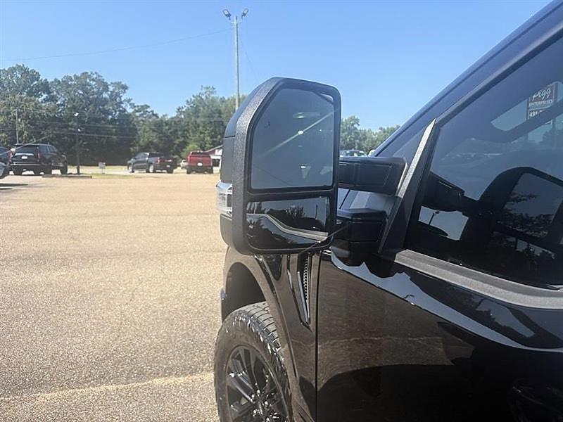 Ford F-150  2025