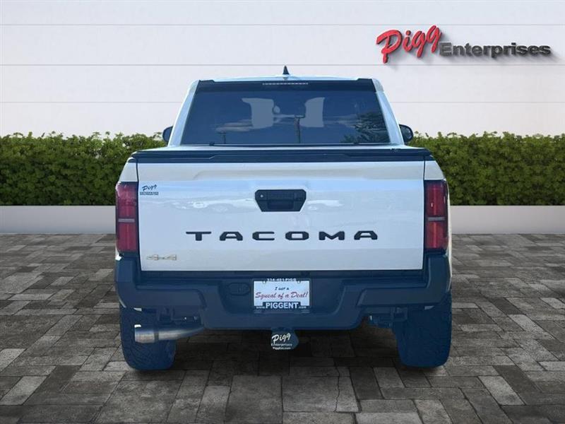 Toyota Tacoma  2024