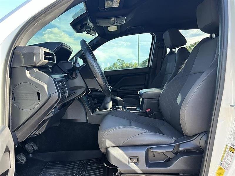 Toyota Tacoma  2024
