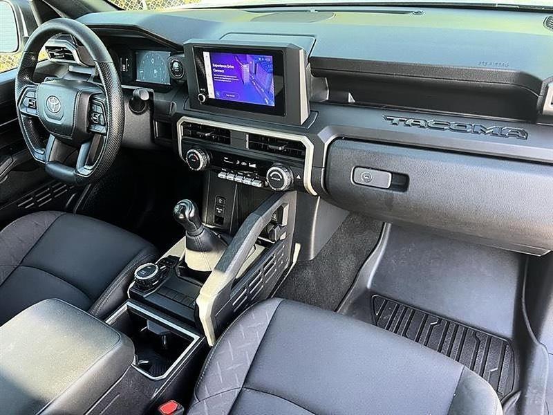 Toyota Tacoma  2024