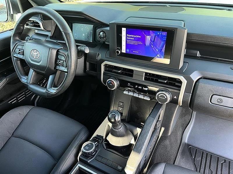 Toyota Tacoma  2024