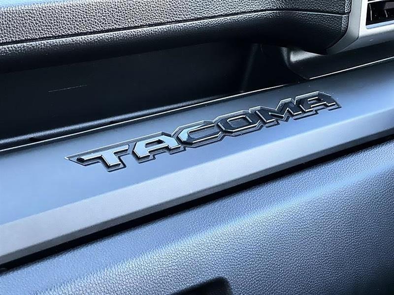 Toyota Tacoma  2024