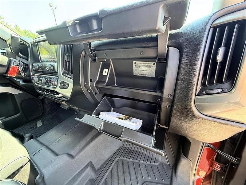 Chevrolet Silverado 1500  2018