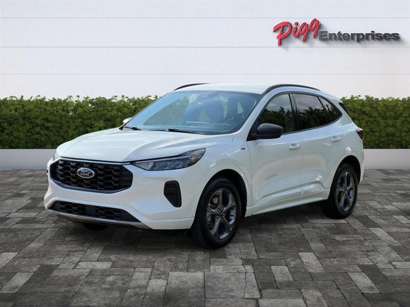 Ford Escape  2023