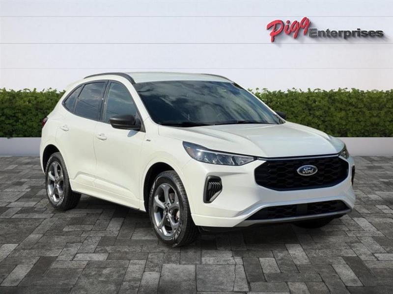 Ford Escape  2023