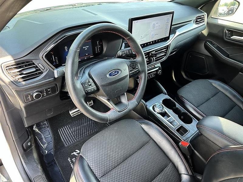 Ford Escape  2023