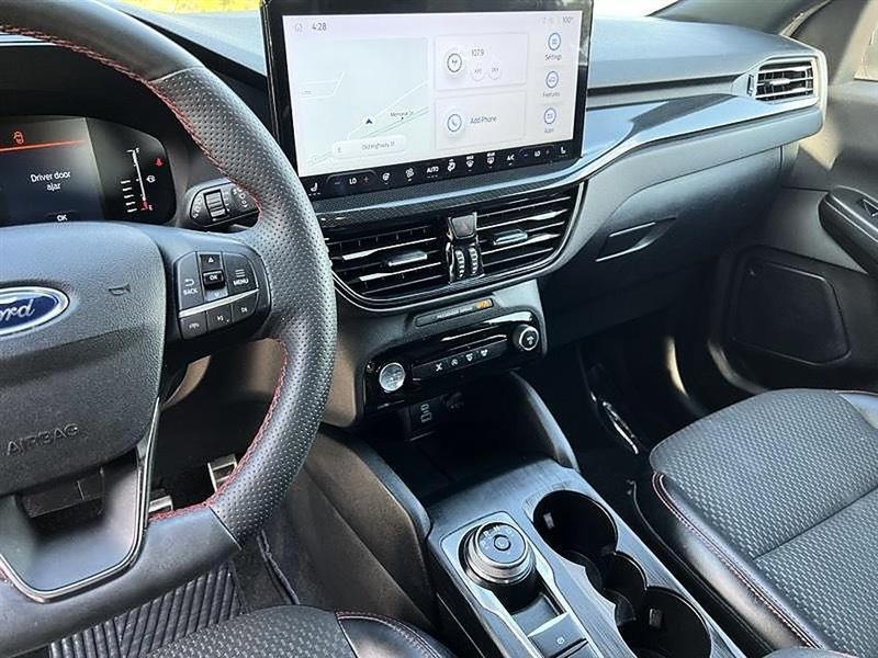 Ford Escape  2023