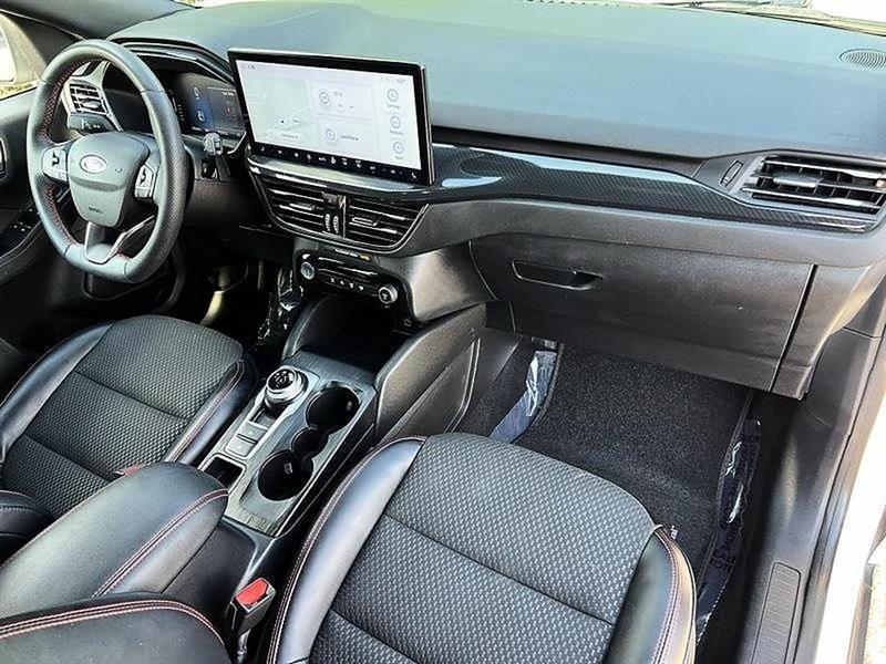 Ford Escape  2023