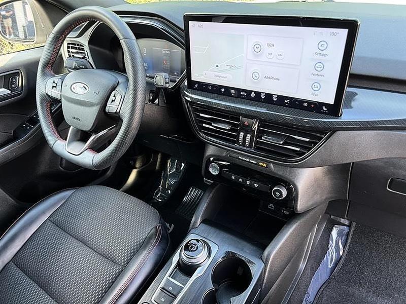 Ford Escape  2023