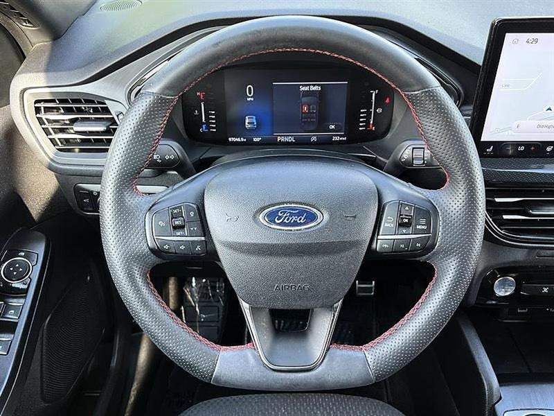 Ford Escape  2023