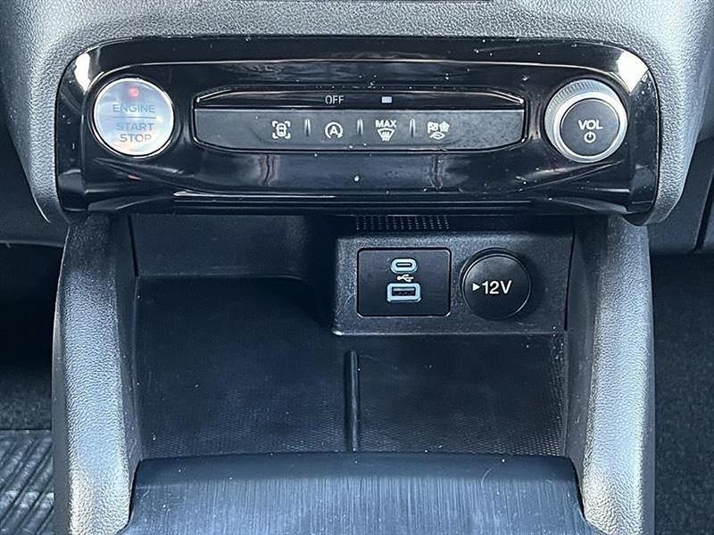 Ford Escape  2023