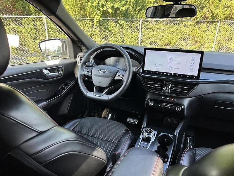 Ford Escape  2023