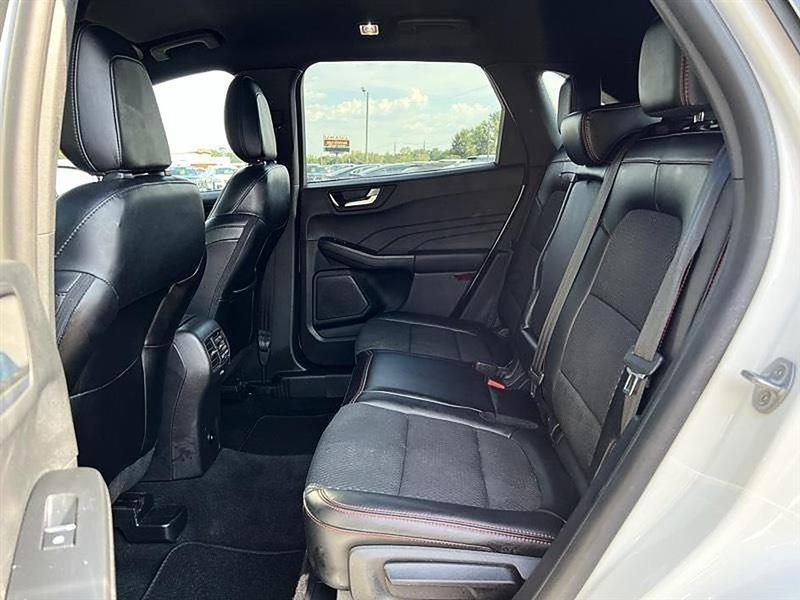 Ford Escape  2023