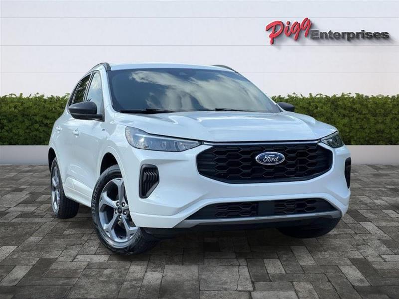 Ford Escape  2023