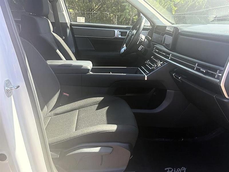 Hyundai Santa Fe  2025