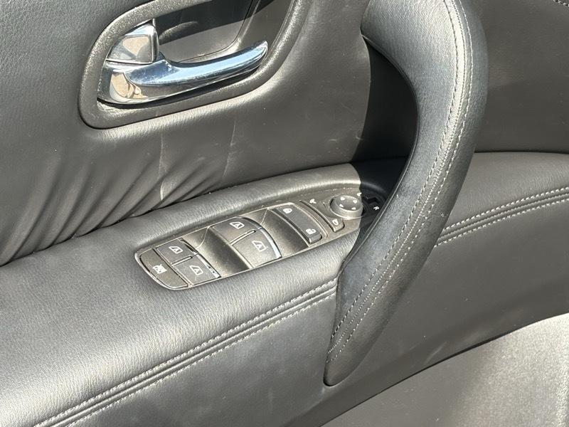 Nissan Armada SV 2WD 2023