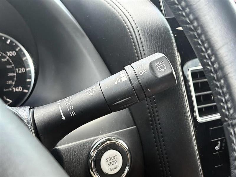 Nissan Armada  2023