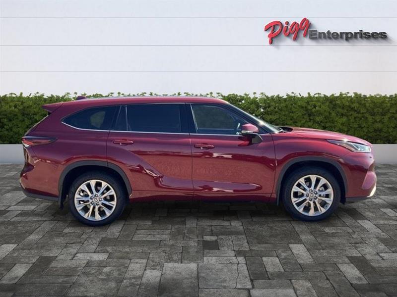 Toyota Highlander  2025