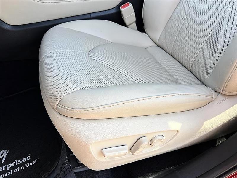 Toyota Highlander  2025