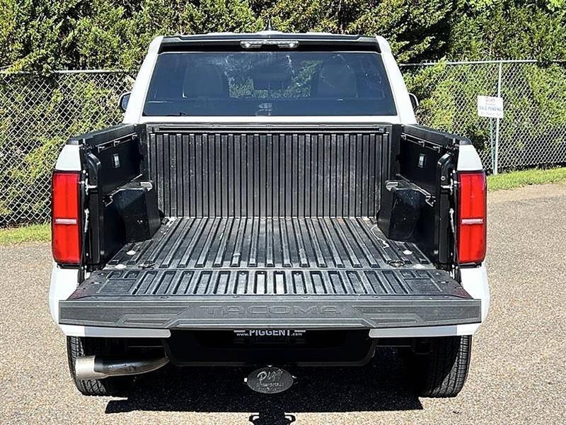 Toyota Tacoma  2025