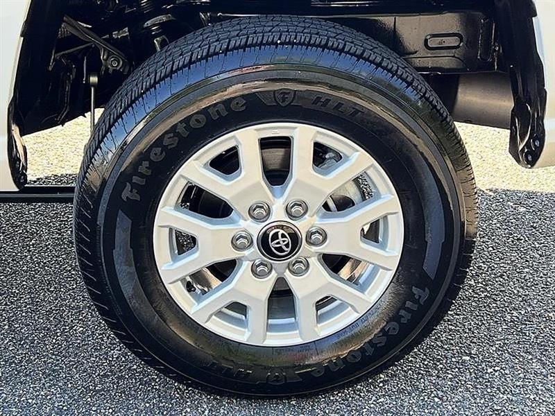 Toyota Tacoma  2025