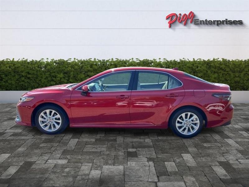 Toyota Camry  2024