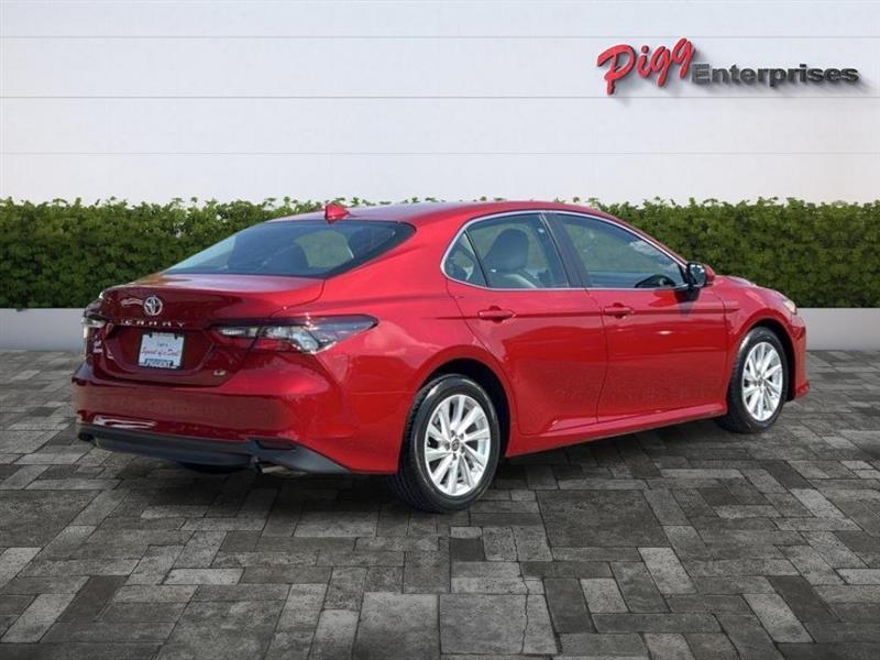 Toyota Camry  2024