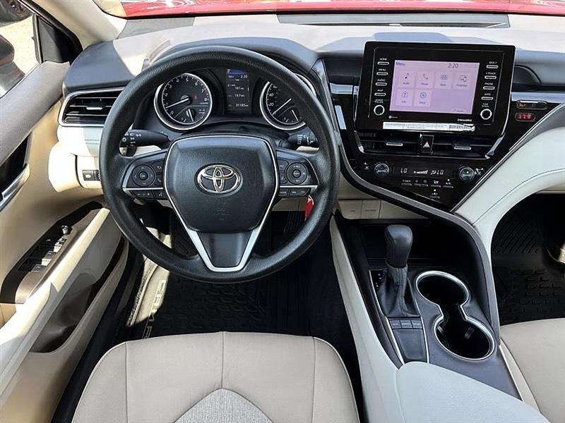 Toyota Camry  2024