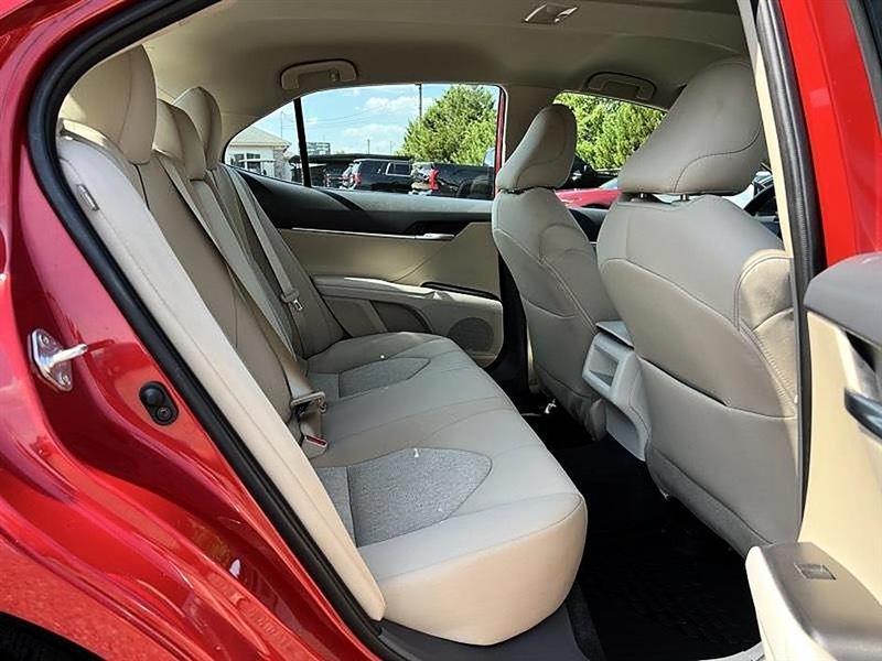 Toyota Camry  2024