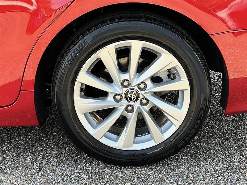 Toyota Camry  2024